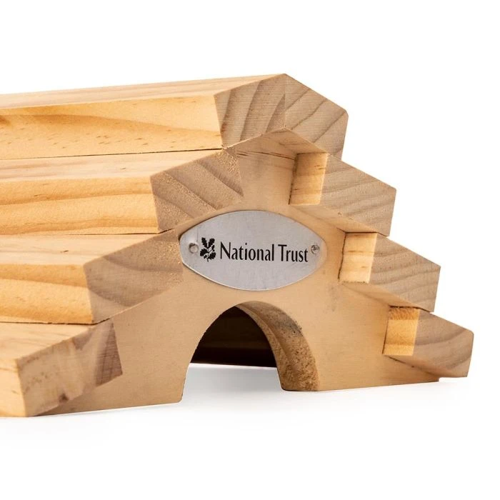 National Trust Frog & Toad house National Trust Frog & Toad House -Bird Supply Store 910180121 jvg 7515