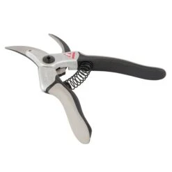Ergonomic Pruner